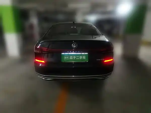 Volkswagen Passat 2022