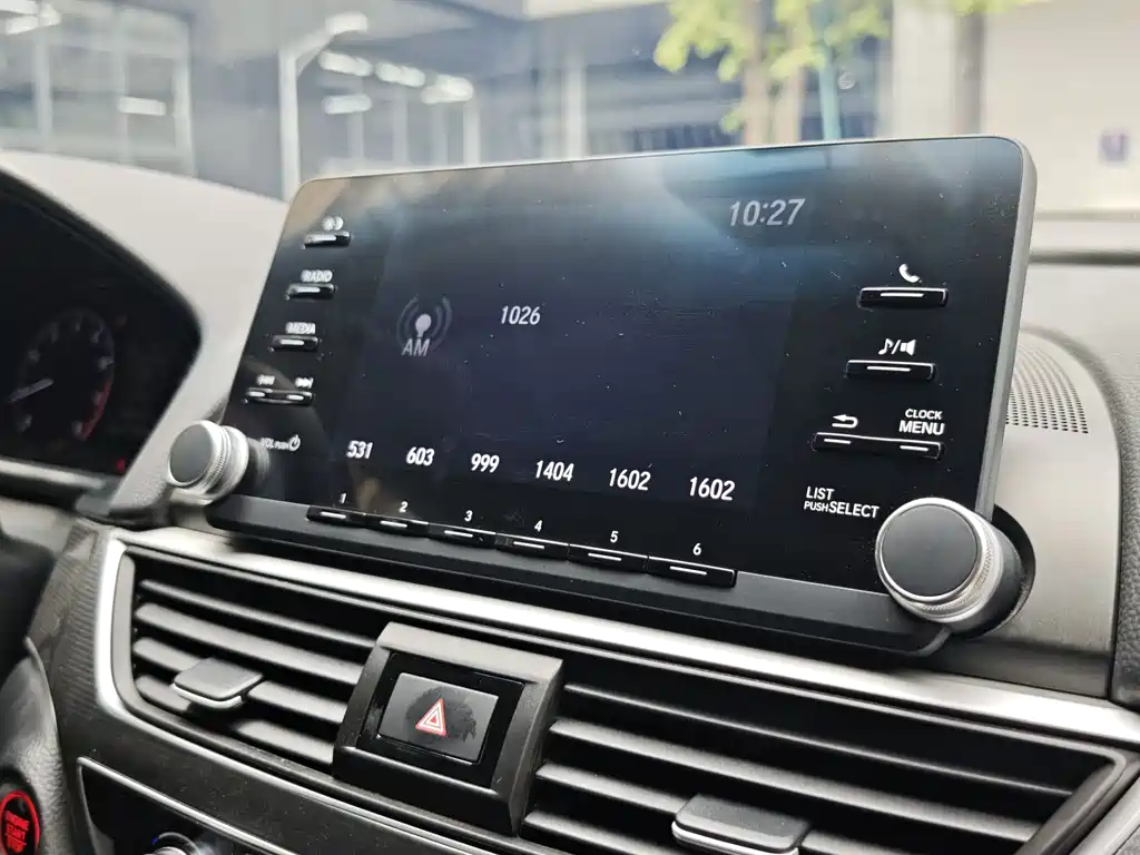 Honda Accord 2020 — фото 16