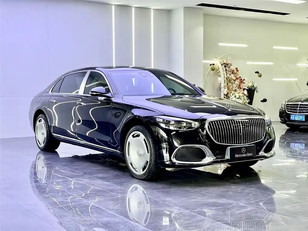 Mercedes-Benz S-Class 2023