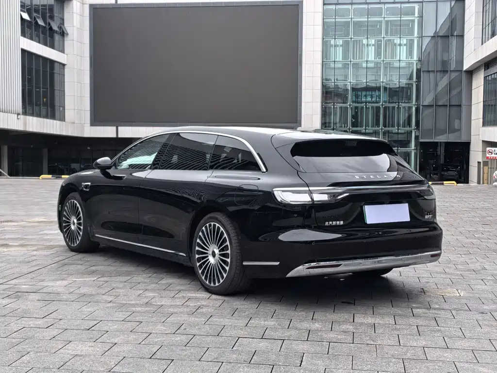 Stelato S9T 2025