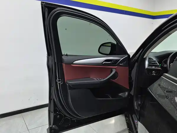 BMW X4 2022