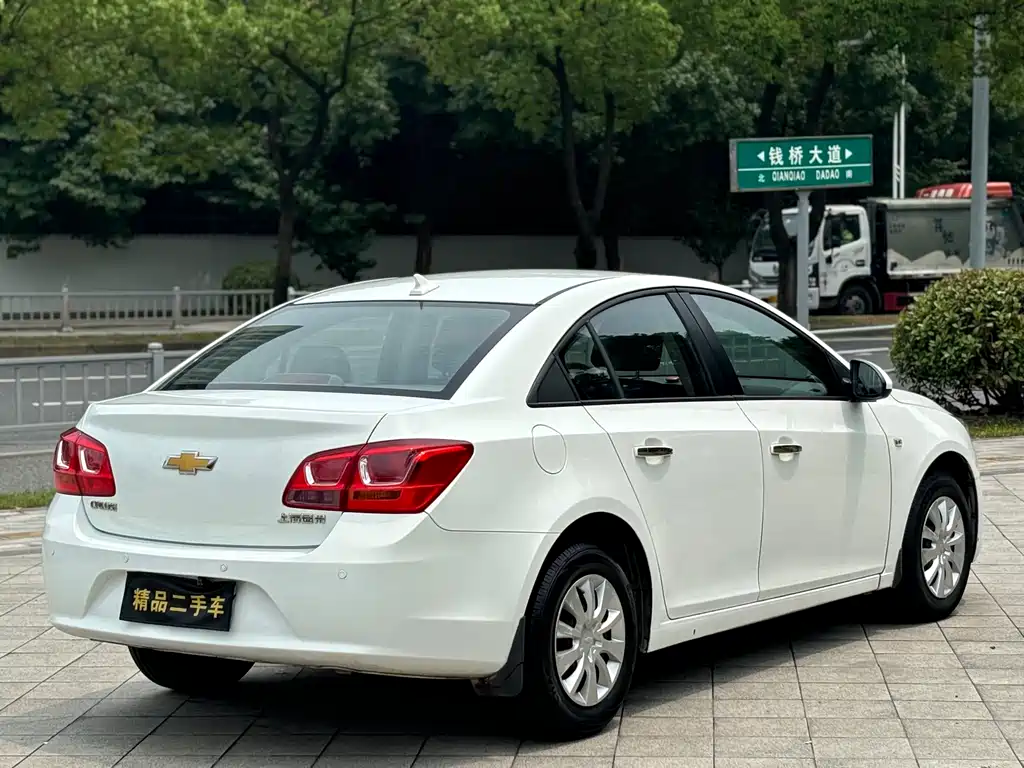 Chevrolet Cruze 2015
