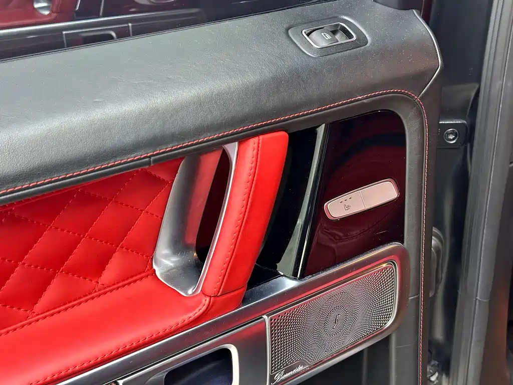 Mercedes-Benz G-Class AMG 2019 — фото 23