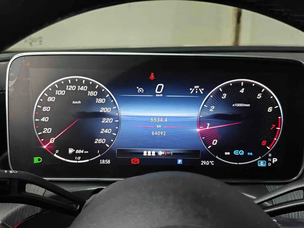 Mercedes-Benz C-Class 2022 — фото 4