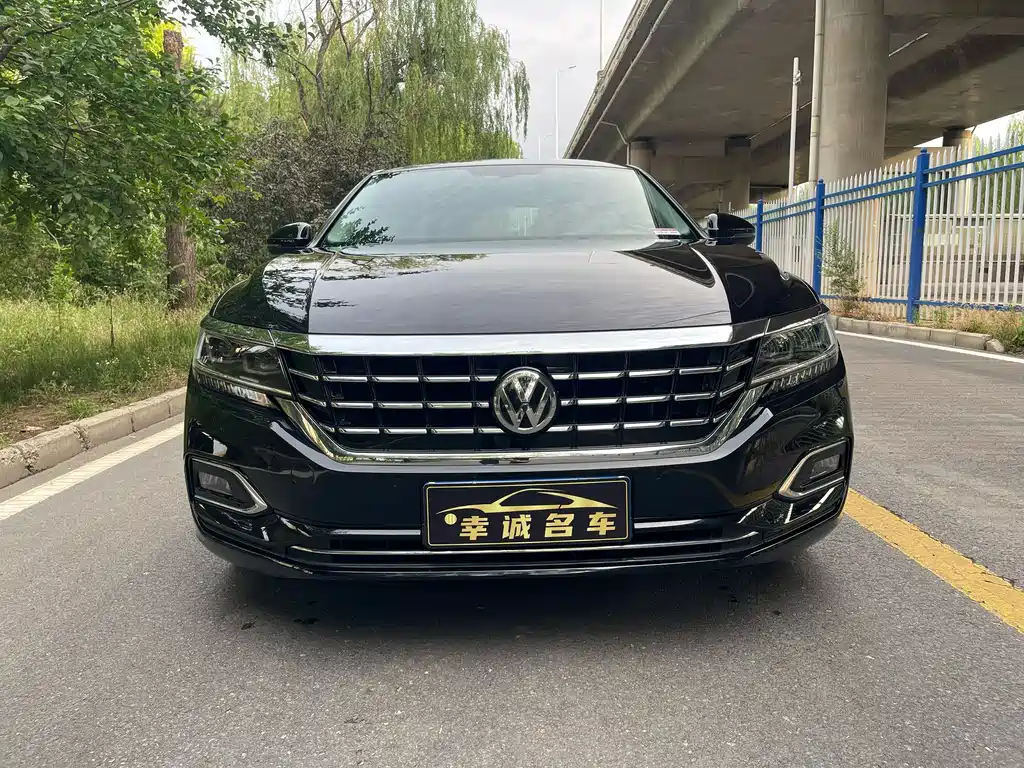 Volkswagen Passat 2019 — фото 2