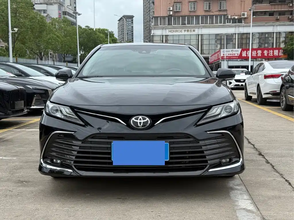 Toyota Camry 2022