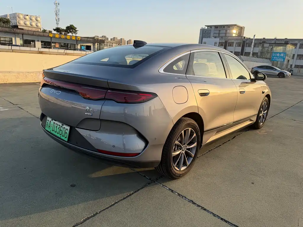 BYD Qin L 2025 — фото 5