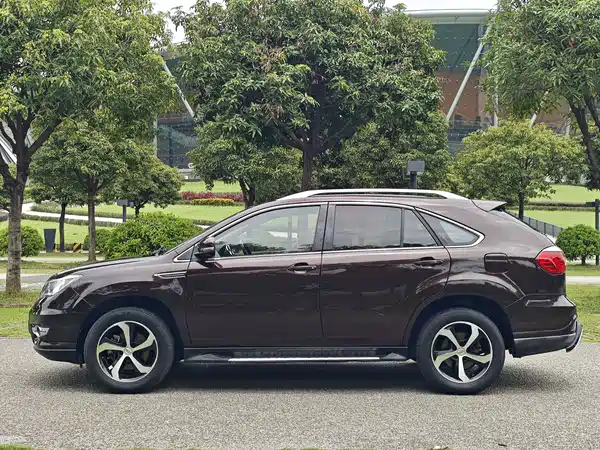 BYD S7 2016