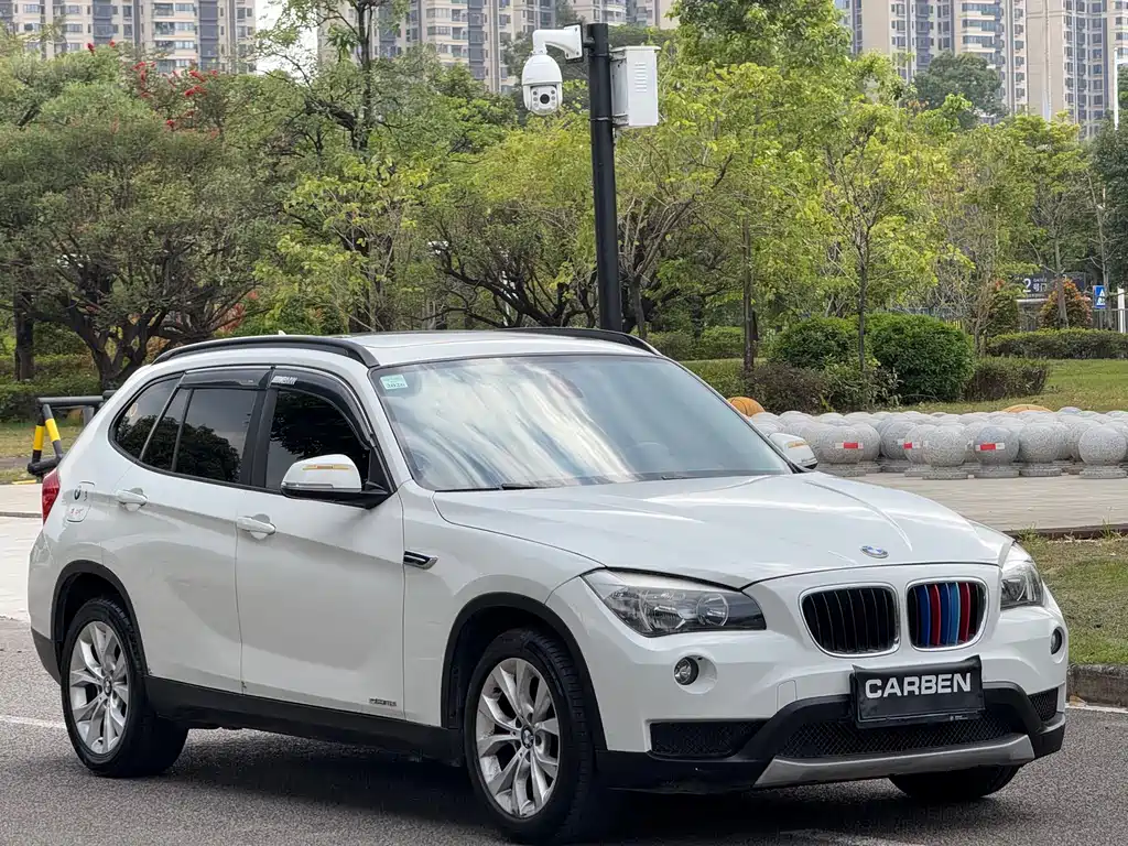 BMW X1 2014 — фото 3