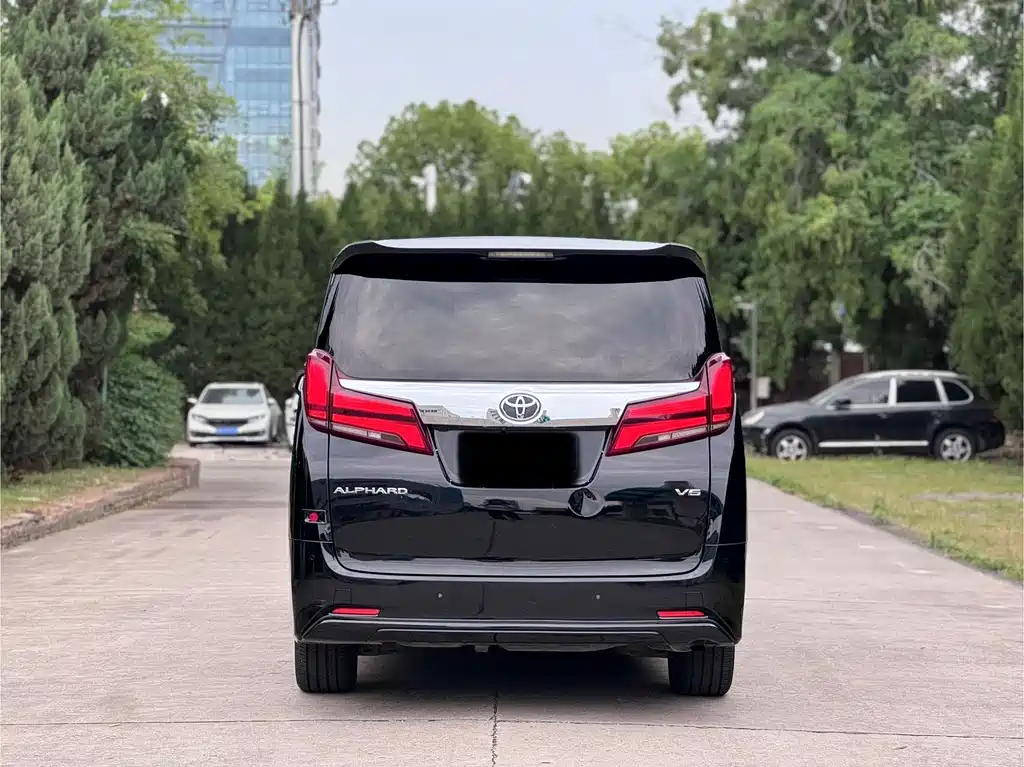 Toyota Alphard 2019 — фото 5