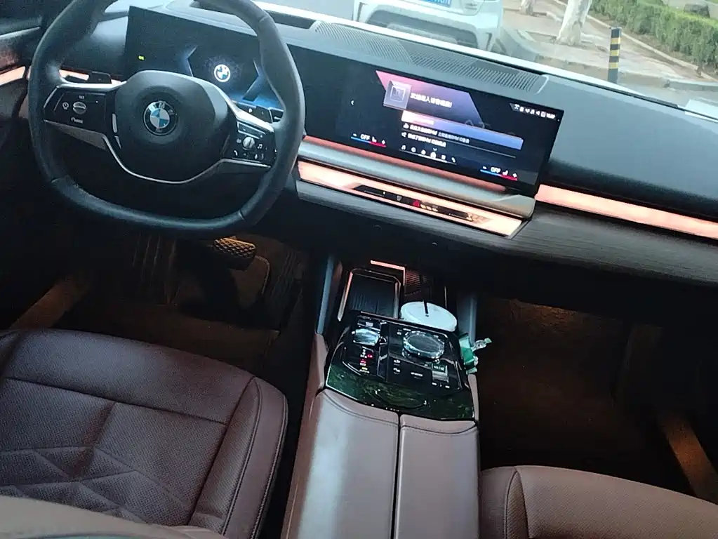 BMW 5 Series 2024