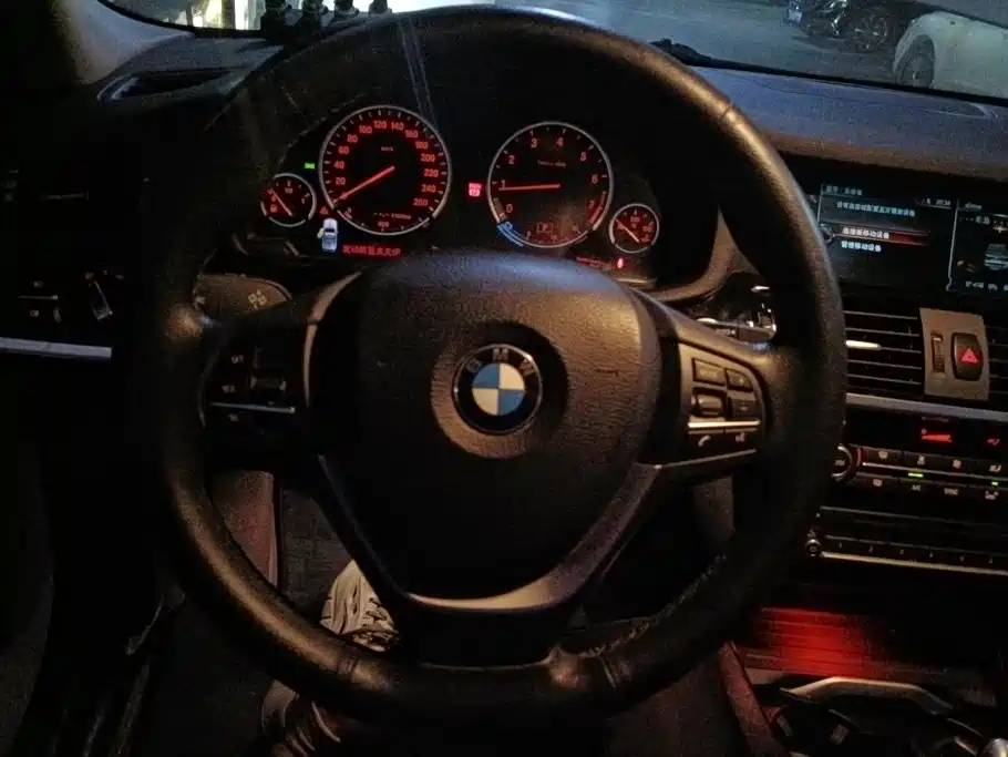 BMW X3 2016 — фото 15