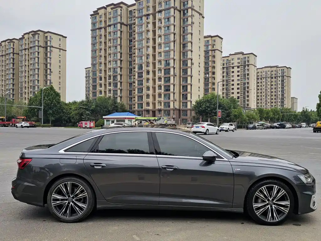 Audi A6L 2020