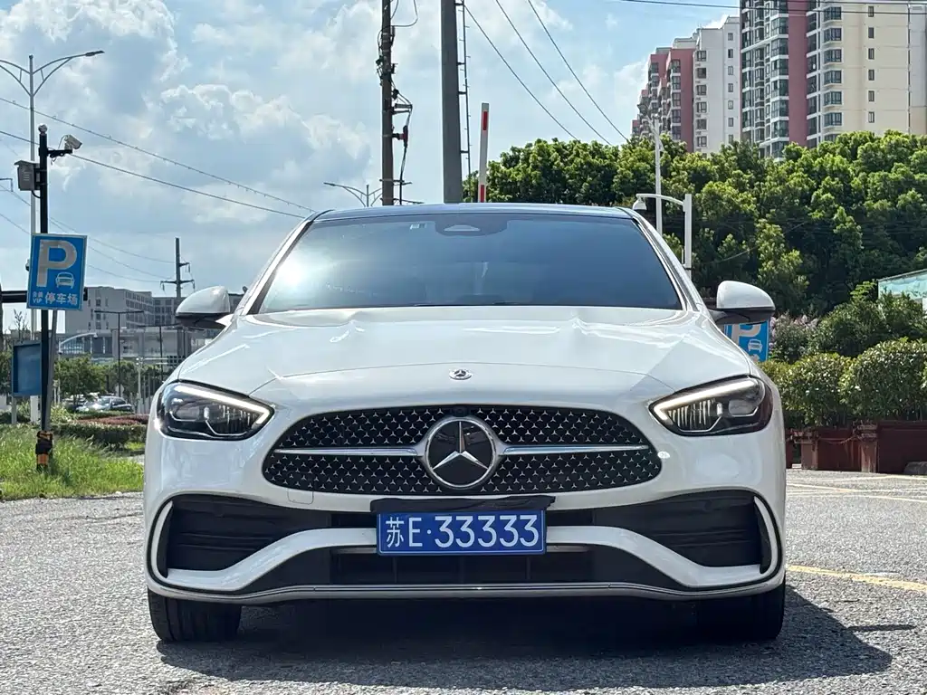 Mercedes-Benz C-Class 2023 — фото 1