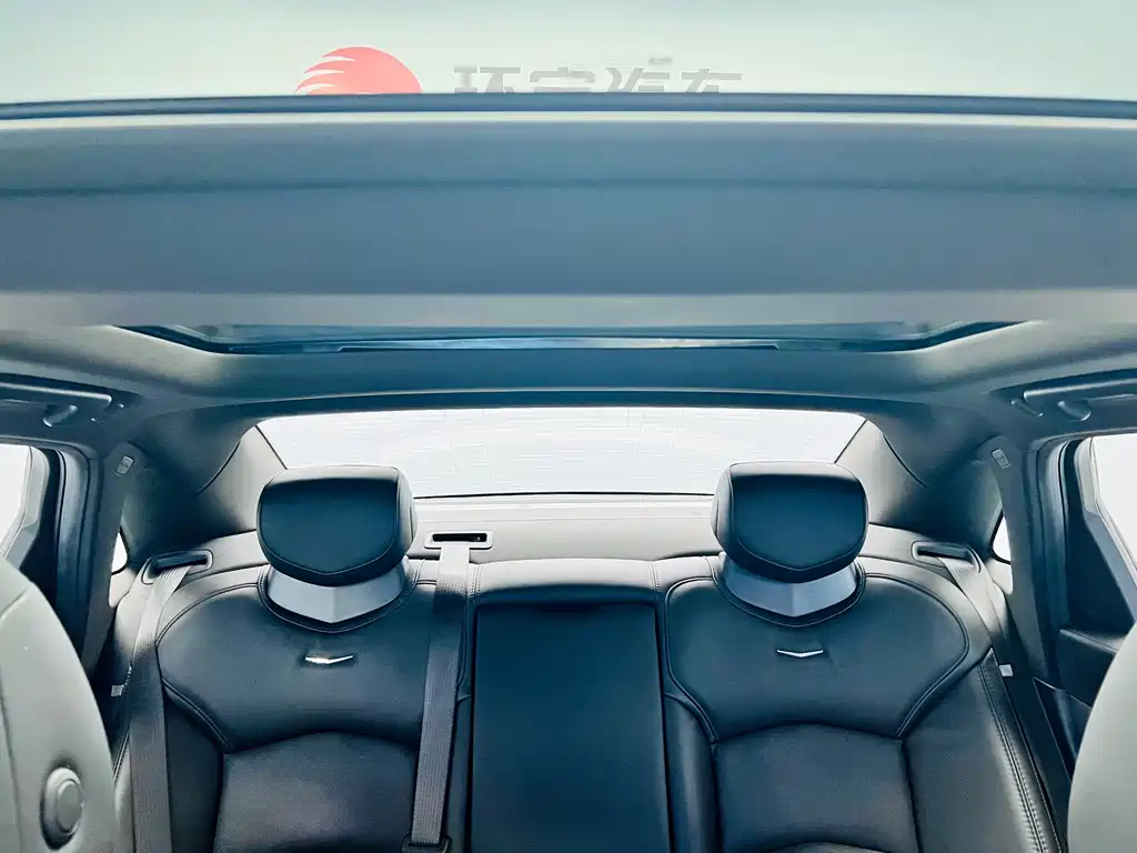 Cadillac CT6 2021 — фото 16