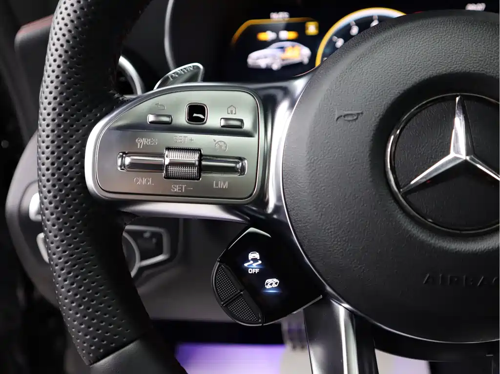 Mercedes-Benz C-Class AMG 2023 — фото 13