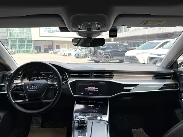 Audi A7L 2023