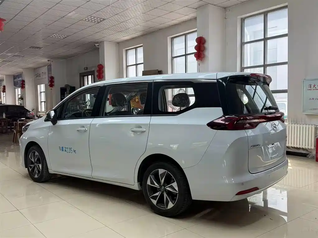 GAC Motor Trumpchi M6 2023