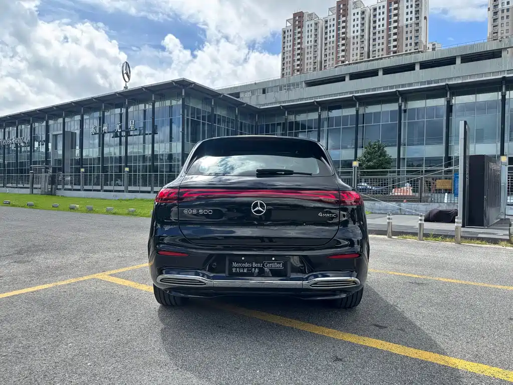 Mercedes-Benz EQS SUV 2026 — фото 26