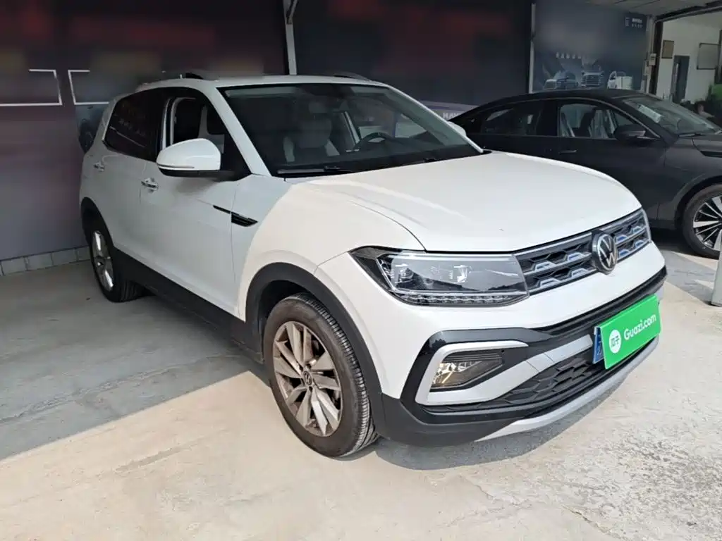 Volkswagen T-Cross 2024