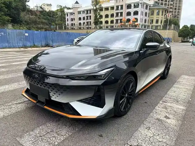 Changan UNI-V 2024