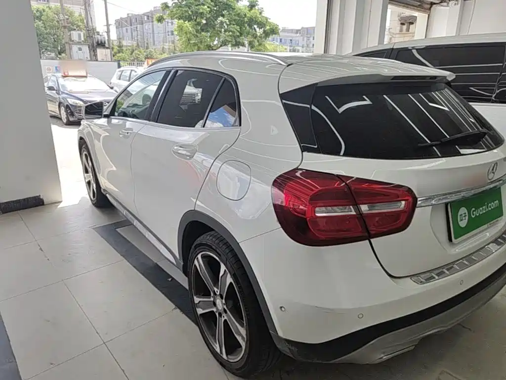 Mercedes-Benz GLA 2016 — фото 5