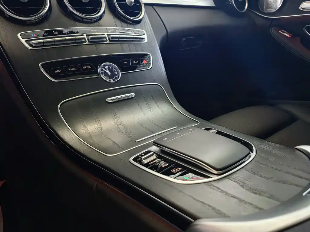 Mercedes-Benz C-Class 2021 — фото 12