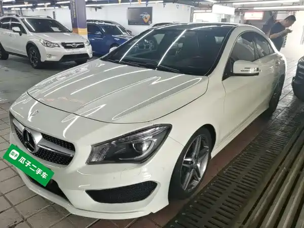Mercedes-Benz CLA 2015