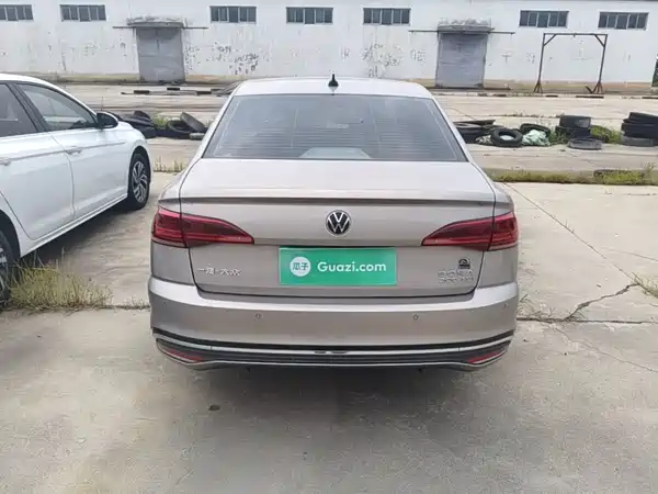 Volkswagen Bora 2023
