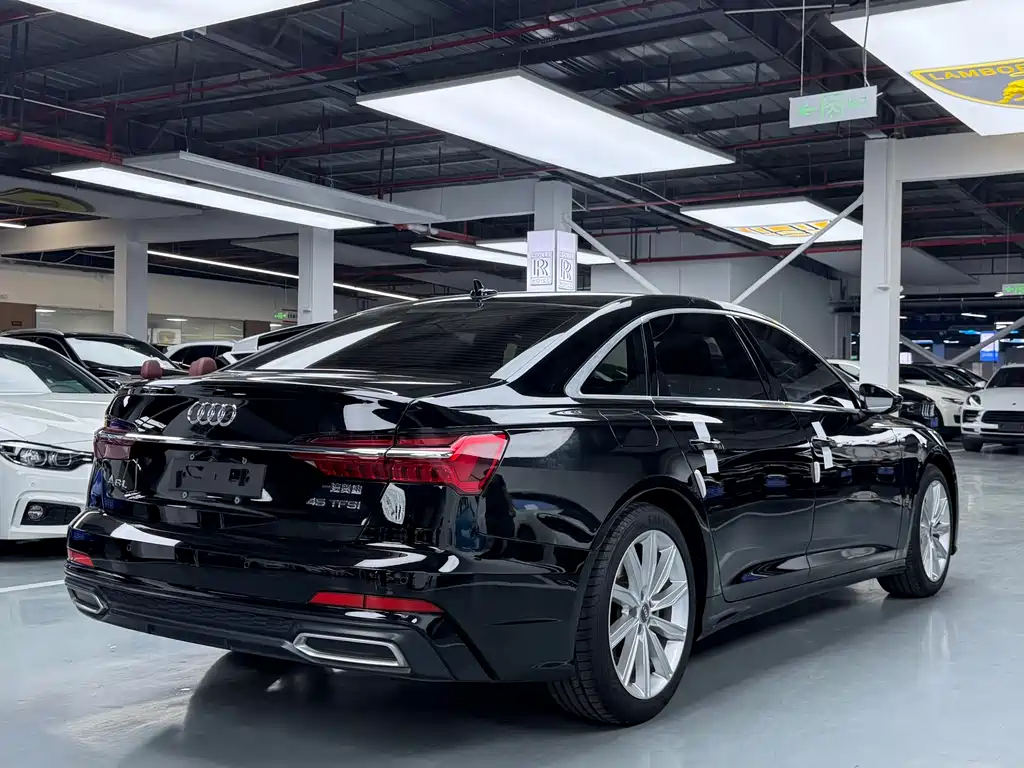 Audi A6L 2021 — фото 15