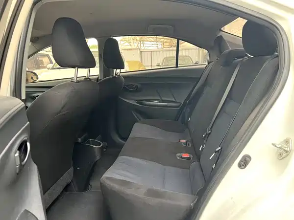Toyota Yaris L 2019