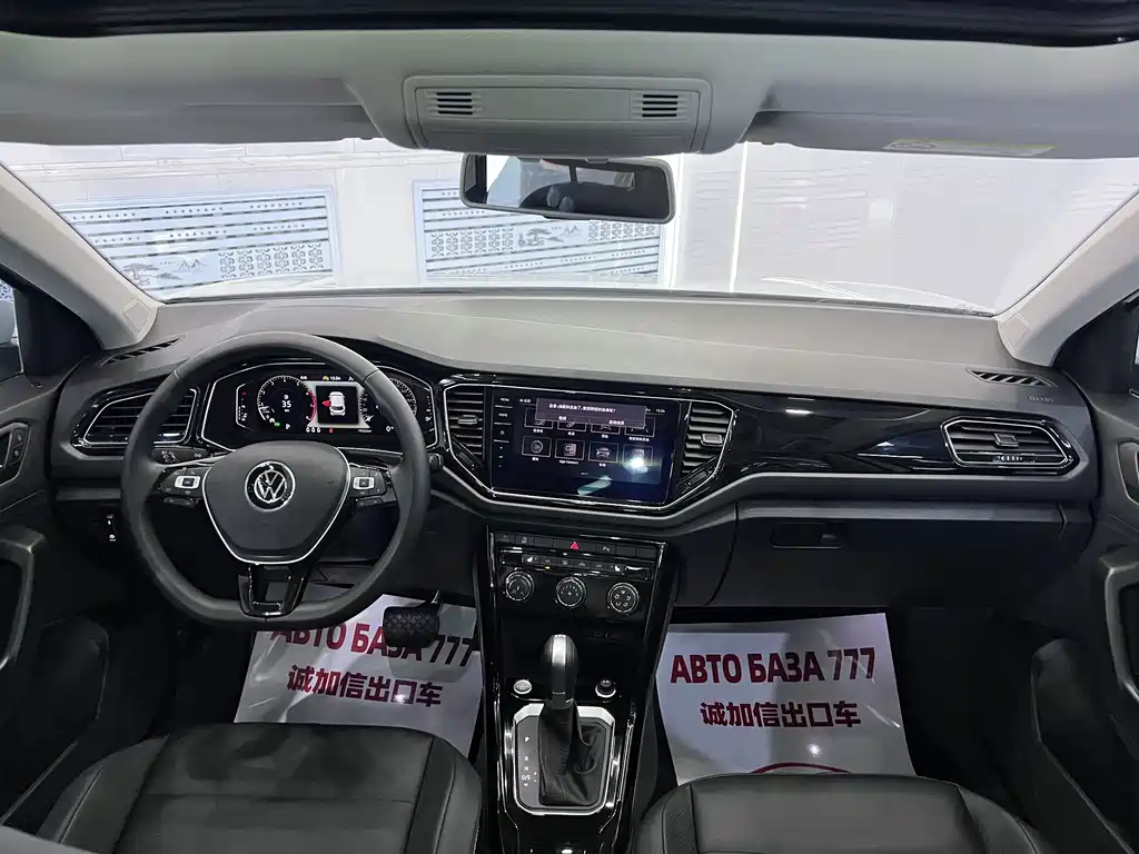 Volkswagen T-Roc 2022 — фото 17