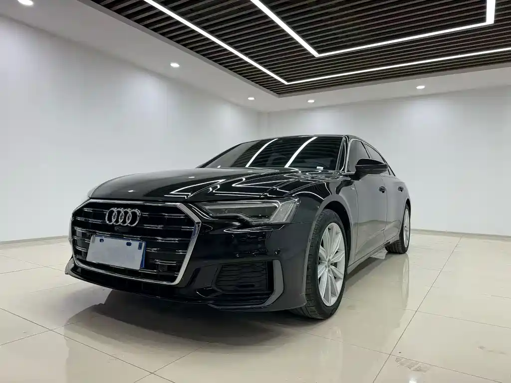 Audi A6L 2020 — фото 1