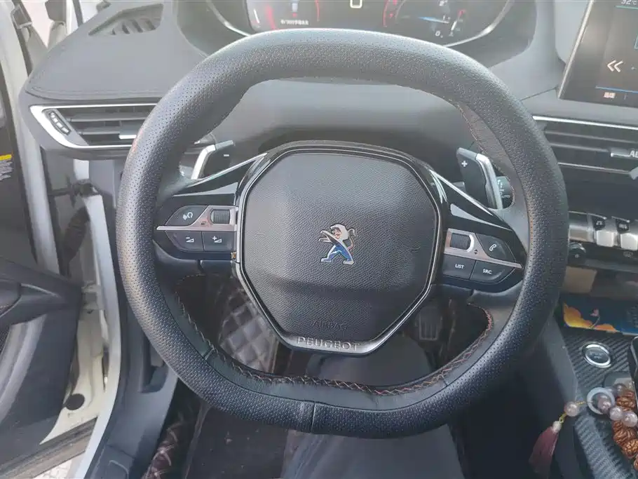 Peugeot 4008 2018 — фото 15