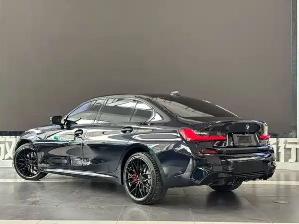 BMW 3 Series 2021