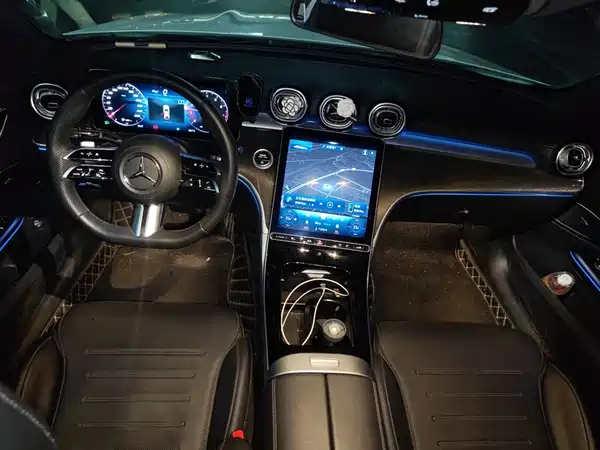 Mercedes-Benz C-Class 2022