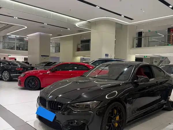 BMW M4 2016