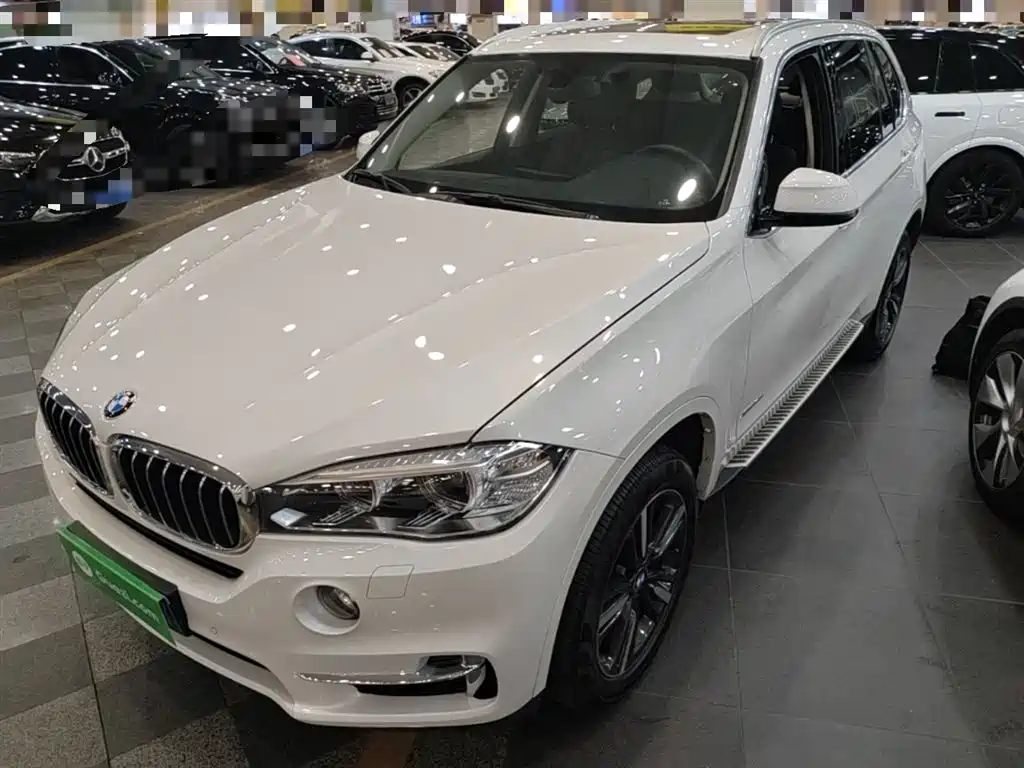 BMW X5 2017 — фото 1