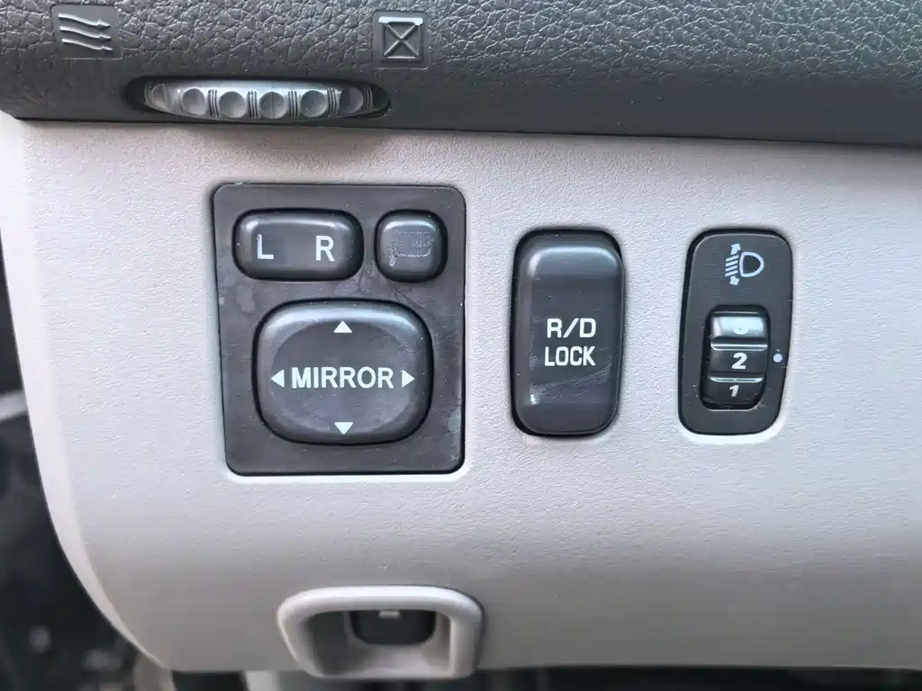 Mitsubishi Pajero Sport 2016 — фото 3