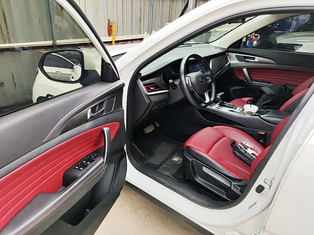 Changan CS35PLUS 2019 — фото 16