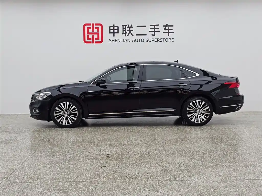 Volkswagen Passat 2020 — фото 15