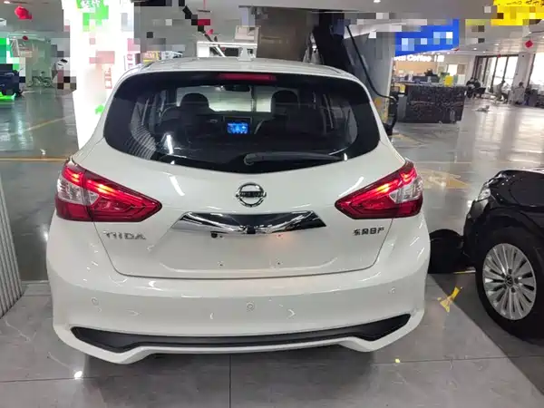 Nissan Tiida 2022