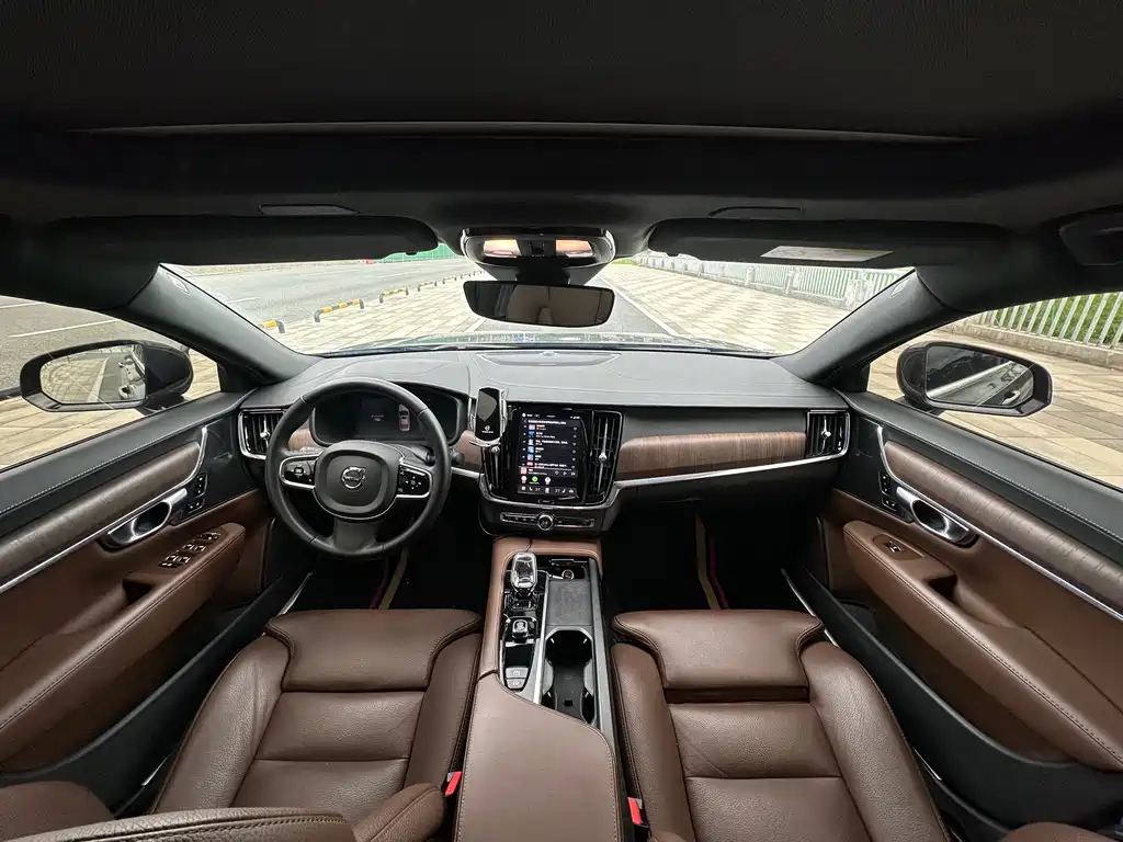 Volvo S90 2023 — фото 16