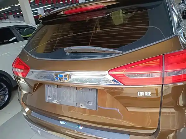 Geely Boyue 2017