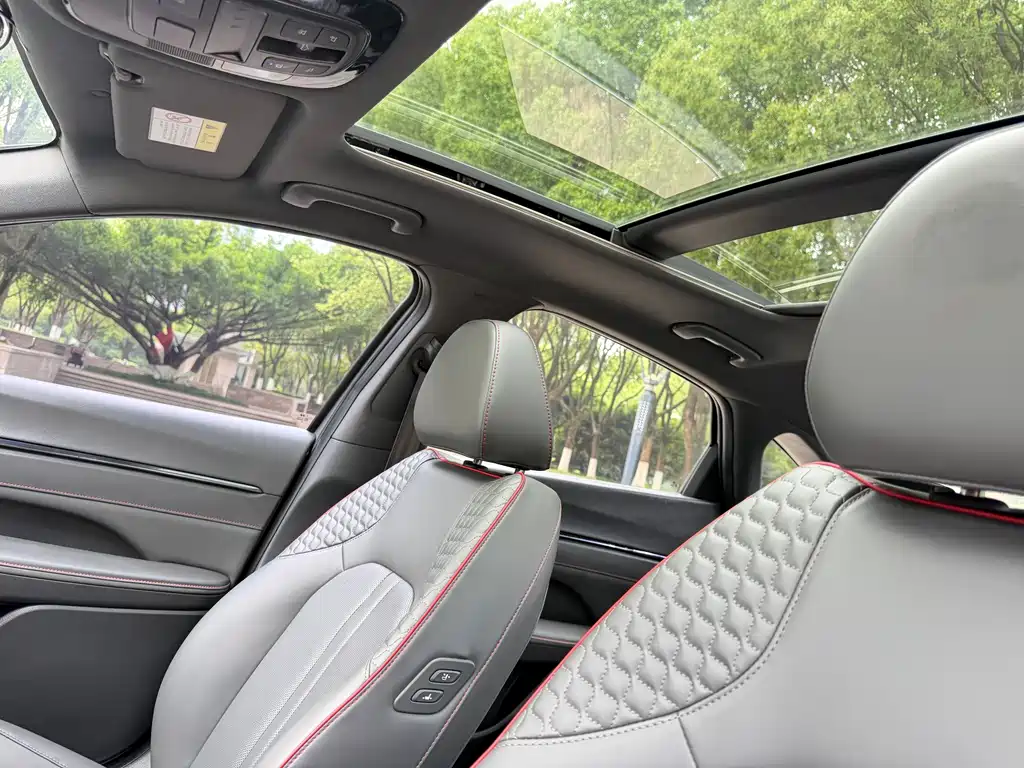 Hyundai Sonata 2020 — фото 15