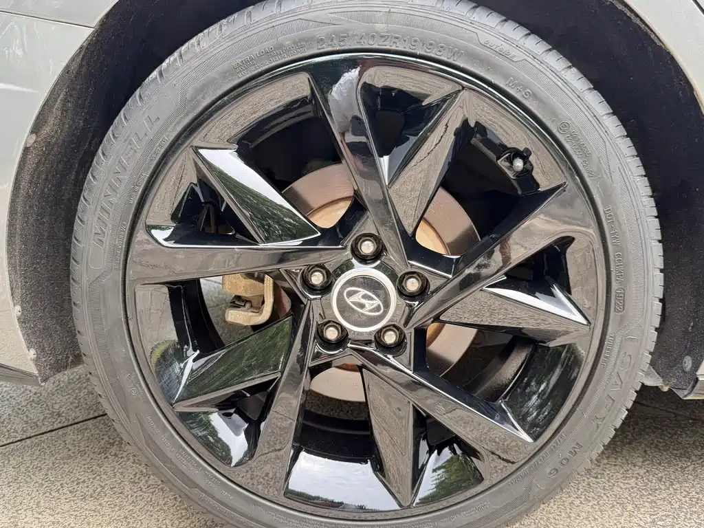 Hyundai Sonata 2020 — фото 26