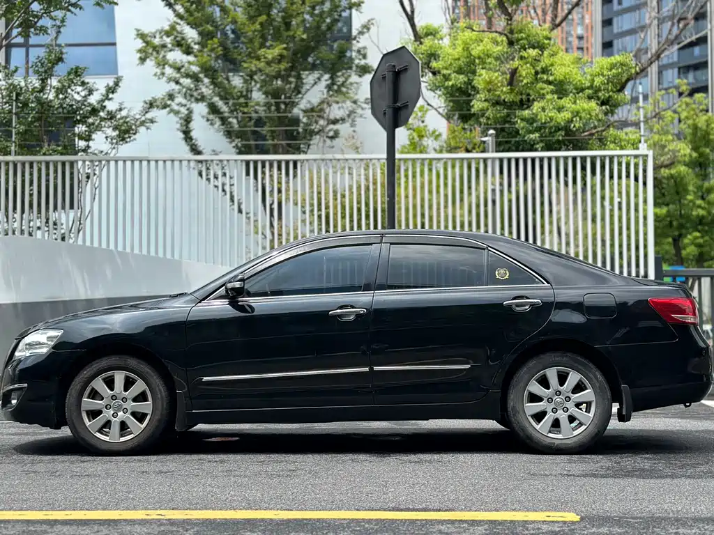 Toyota Camry 2007 — фото 7