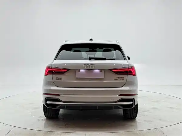 Audi Q3 2023