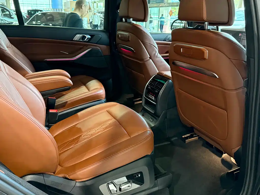 BMW X7 2023 — фото 12