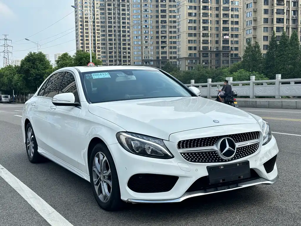 Mercedes-Benz C-Class 2017